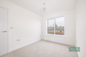 Photo 21- click for photo gallery